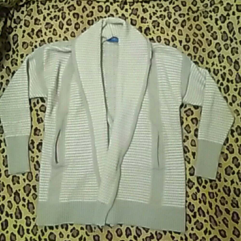 🆑🎊❄Vera Wang Warm Comfy Sweater